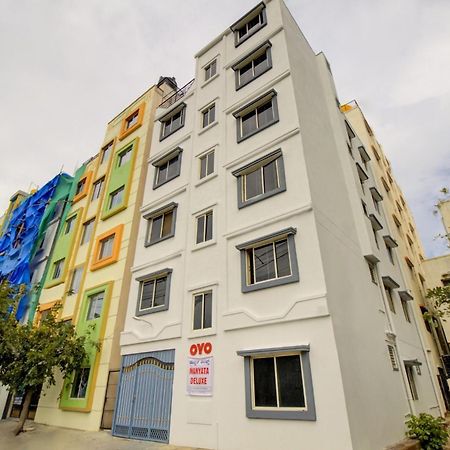 Hotel O Manyata Deluxe Bangalore Buitenkant foto
